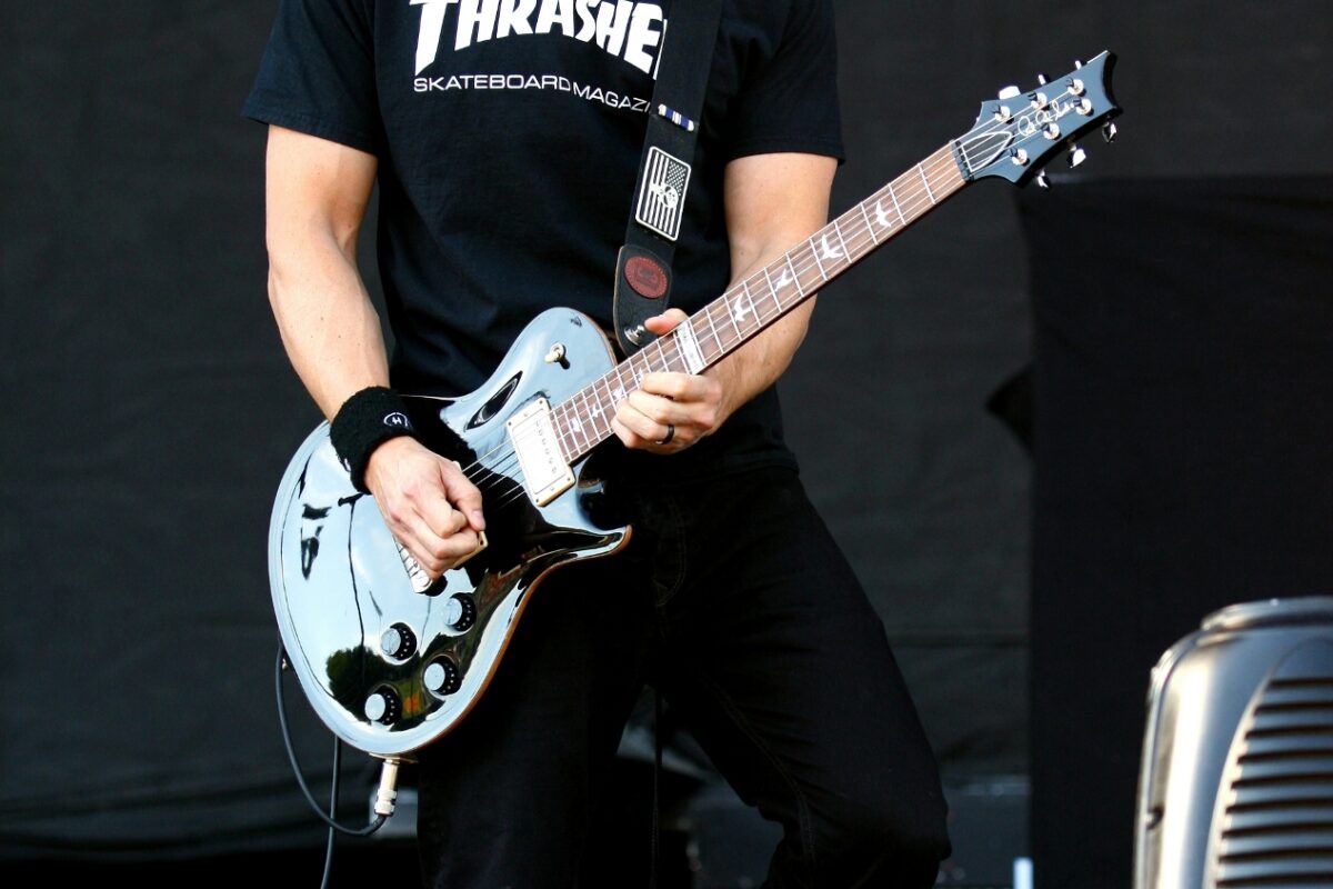 Mark Tremonti Guitars & Gear: The Complete Guide to Alter Bridge's Guitar Architect's Rig