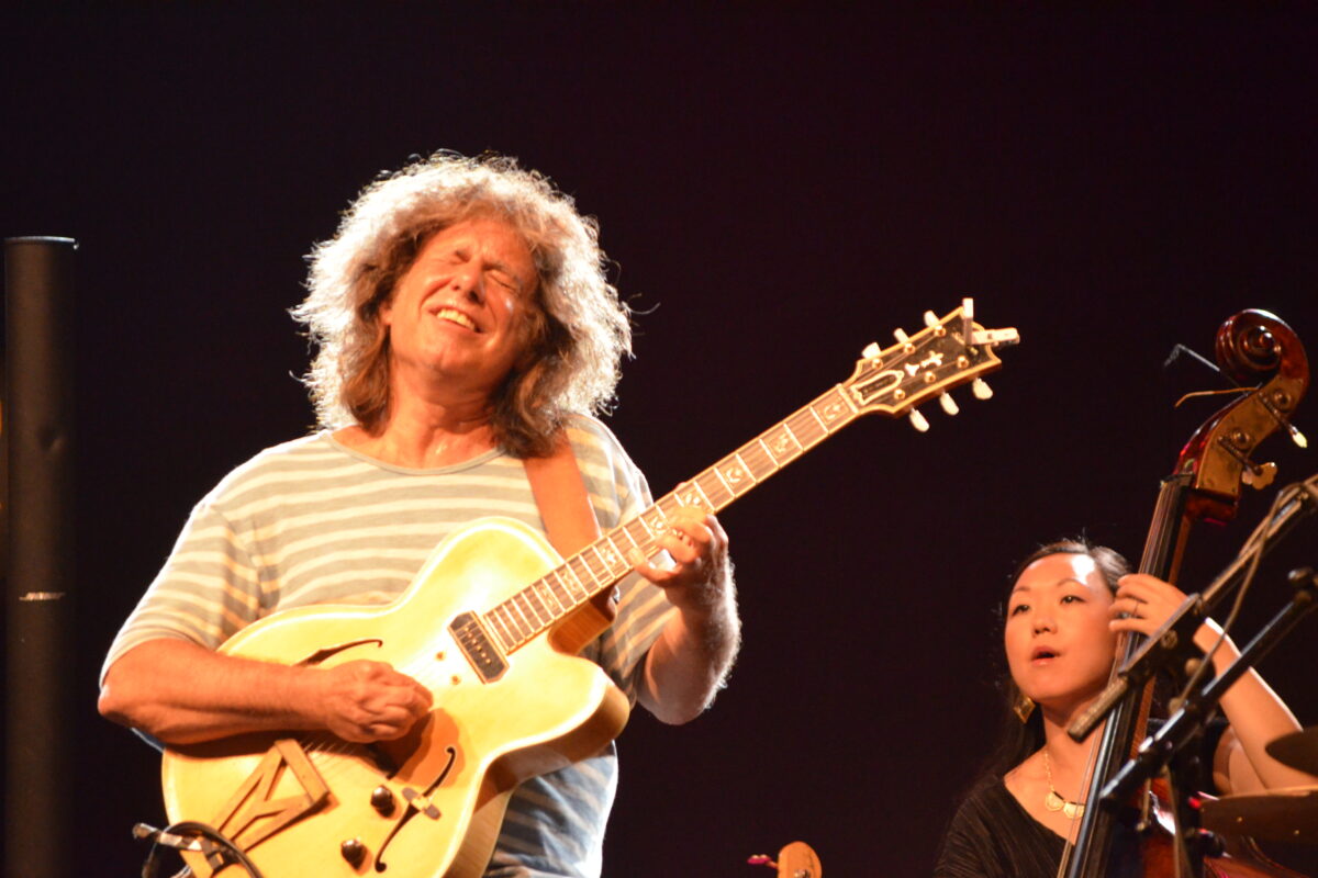Pat Metheny Guitars & Gear: The Complete Guide to Jazz's Guitar Futurist's Rig