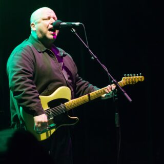 Frank Black (Pixies) Guitars & Gear: The Complete Guide to Alternative Rock's "Just a Piece of Wood" Approach