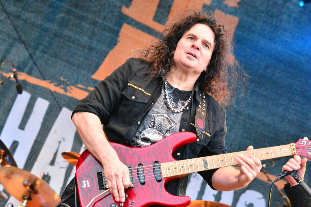 Vinnie Moore Guitars & Gear: UFO's Shred Sophisticate Complete Rig Guide