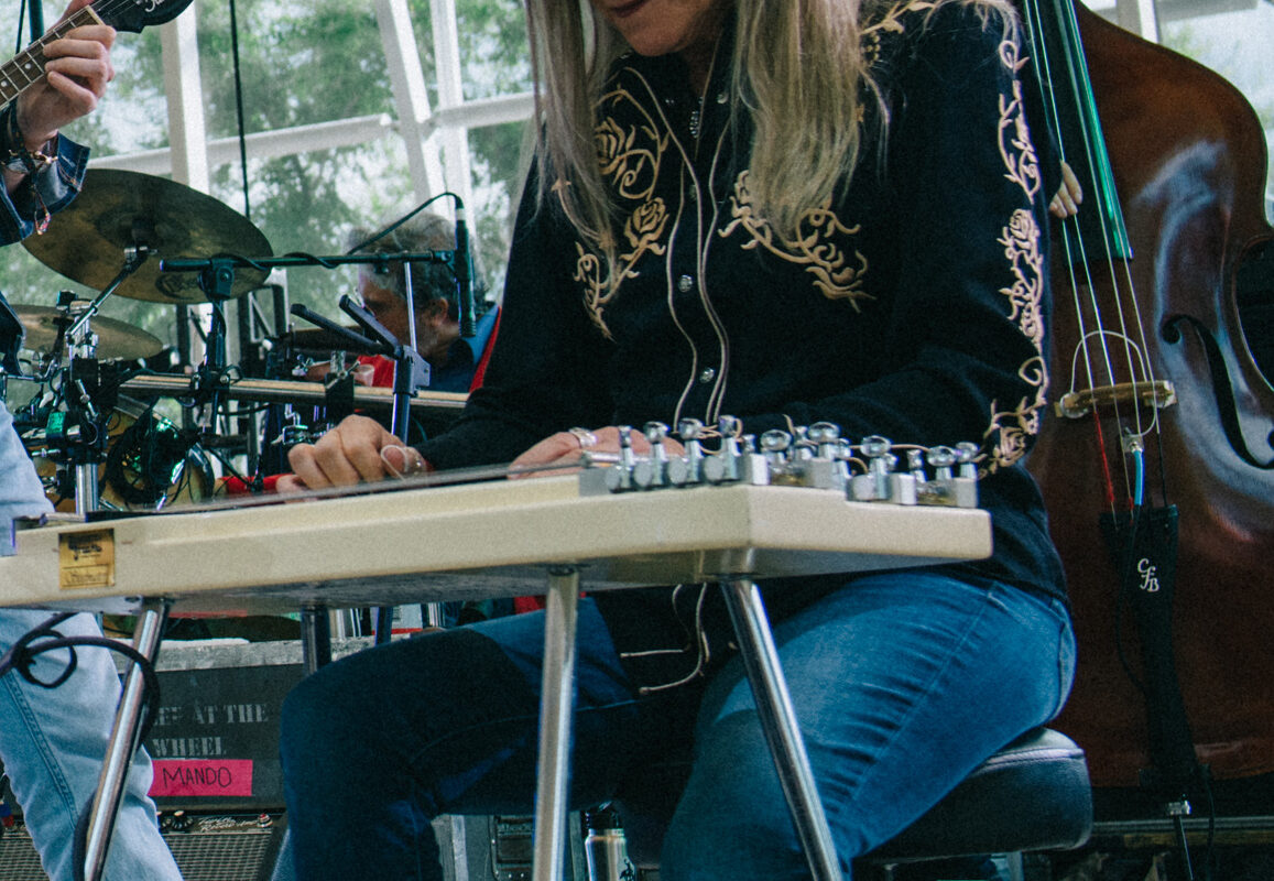 Cindy Cashdollar Guitars & Gear: Western Swing's Slide Queen and Dobro Master's Complete Rig