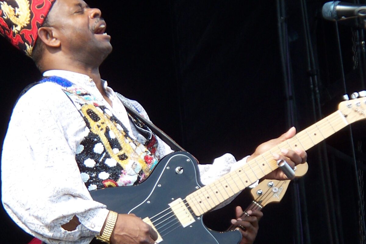 Lil Ed Williams Guitars & Gear: Chicago's Wildest Slide King's Complete Rig