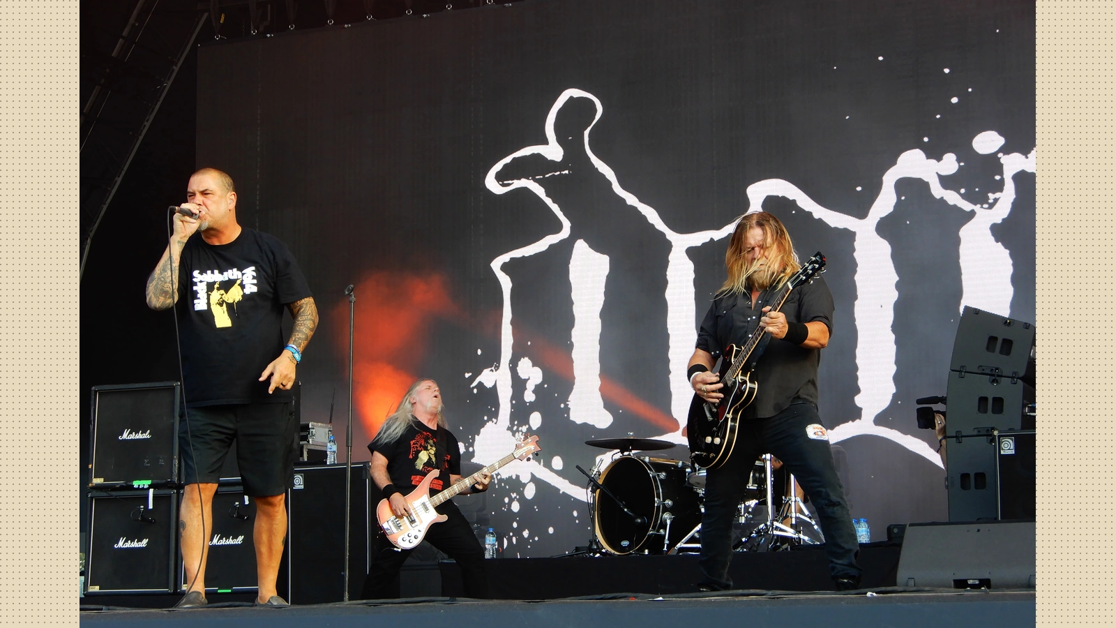 DOWN performing at Hellfest in 2022.