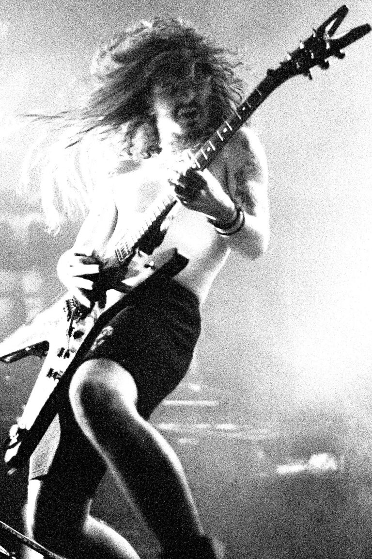Dimebag Darrell at Cowboys from Hell tour, The Bayou, Georgetown, Washington, DC, USA, 1990