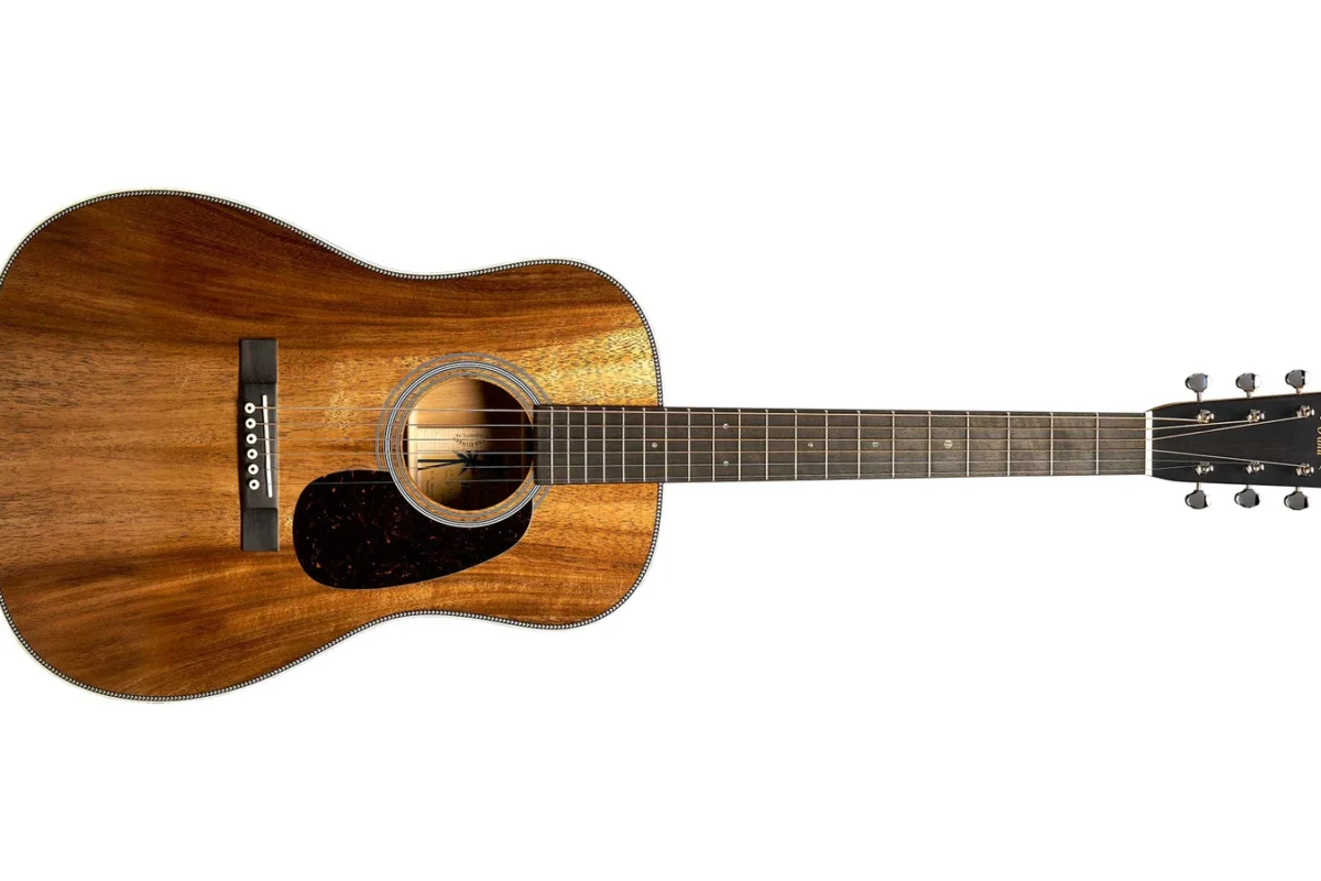 Complete Martin O’ahu HG-28K2, photographed from the front.